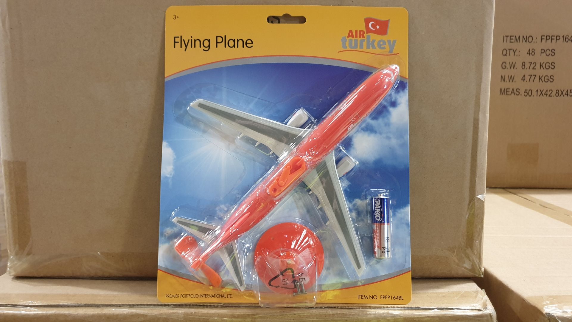 48 X BRAND NEW FLYING PLANE TOY - BATTERY IS INCLUDED - AIRTURKEY DESIGN (FPFP164BL) - IN 1 CARTON -