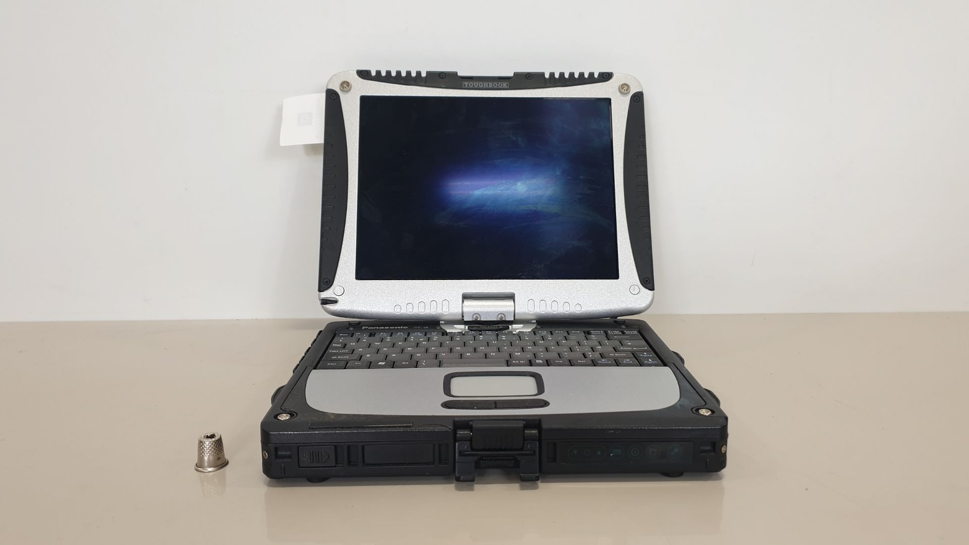 PANASONIC CF-18 TOUGHBOOK LAPTOP WINDOWS 7 - INCLUDES CHARGER