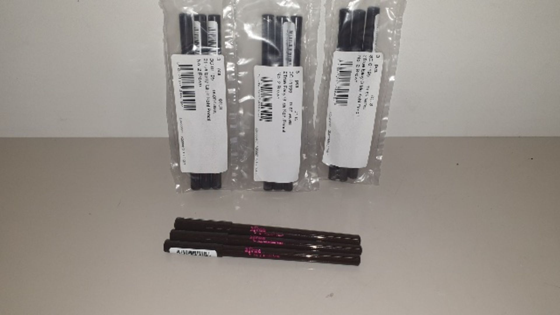 222 X BRAND NEW 2TRUE EASY GLIDE KOHL PENCIL NO. 2 BROWN TOTAL RRP. £388