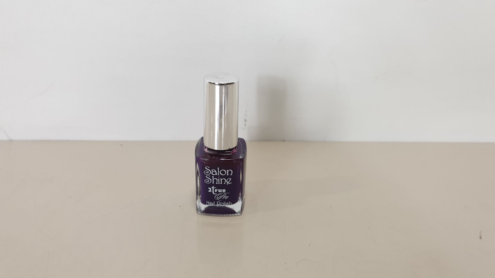 243 X BRAND NEW SALON SHINE 2TRUE PRO NAIL POLISH NICOLE 303A TOTAL RRP. £ 607