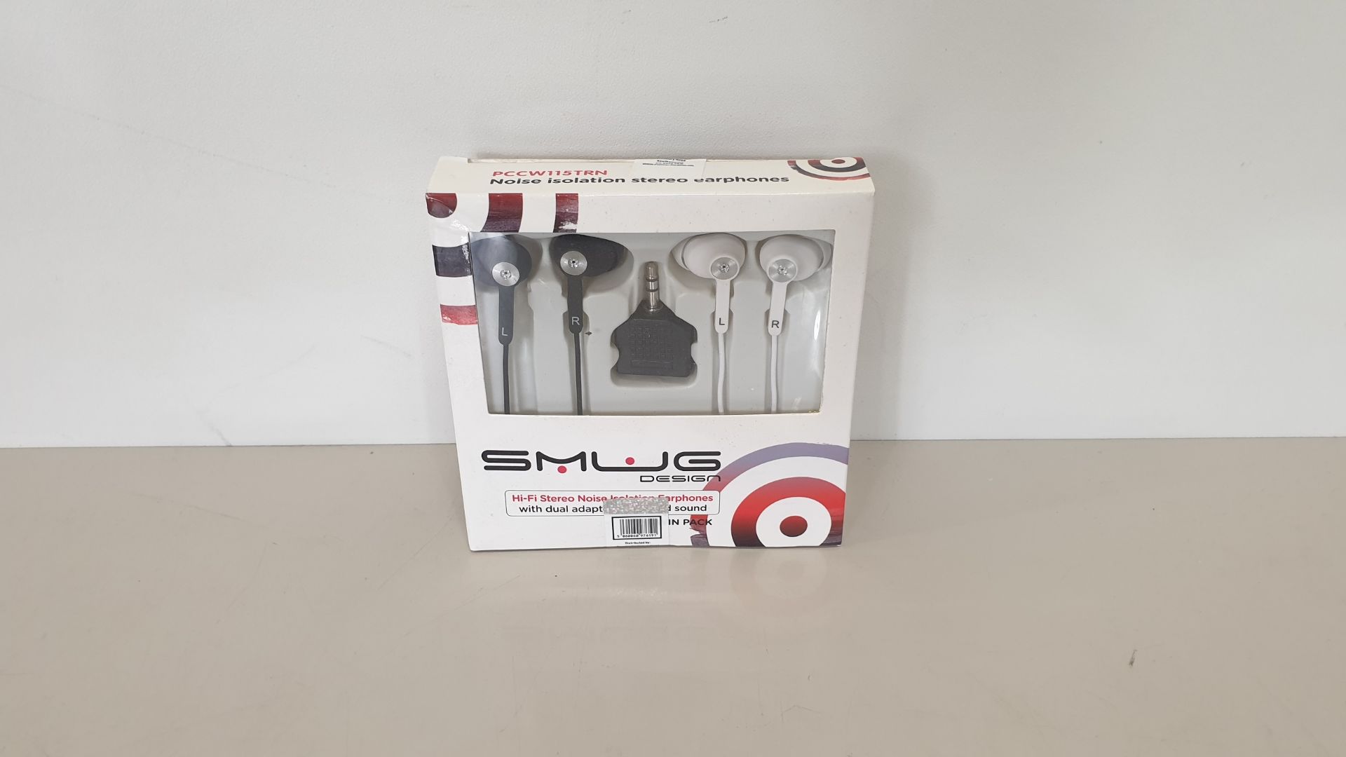 50 X SMUG DESIGN TWIN PACK HI FI STEREO NOISE ISOLATION EARPHONES WITH DUAL ADAPTOR FOR SHARED SOUND
