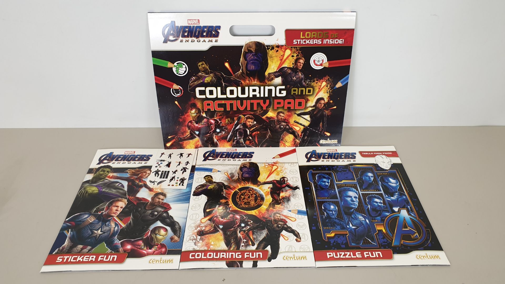 50 X BRAND NEW AVENGERS GIANT COLOURING PAD SET - IN 5 BOXES