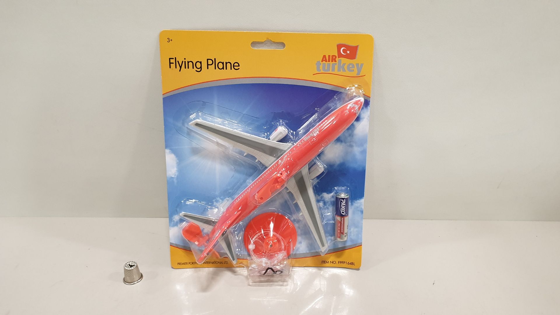 96 X BRAND NEW FLYING PLANE TOY - BATTERY IS INCLUDED - AIRTURKEY DESIGN (FPFP164BL) - IN 2