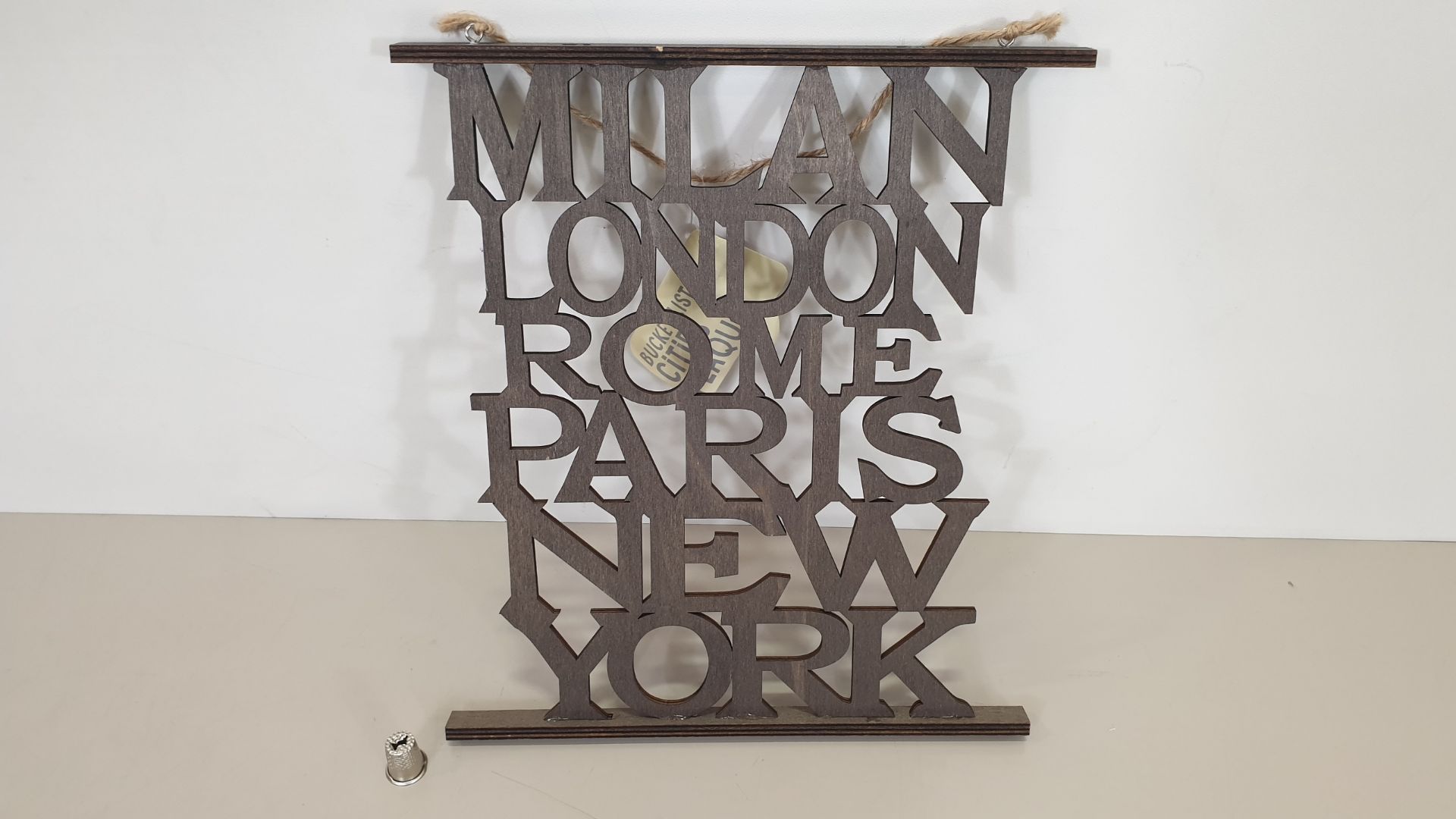 600 X BRAND NEW DIE CUT WOODEN PLAQUES, 'MILAN, LONDON, ROME, PARIS, NEWYORK, - IN 25 BOXES