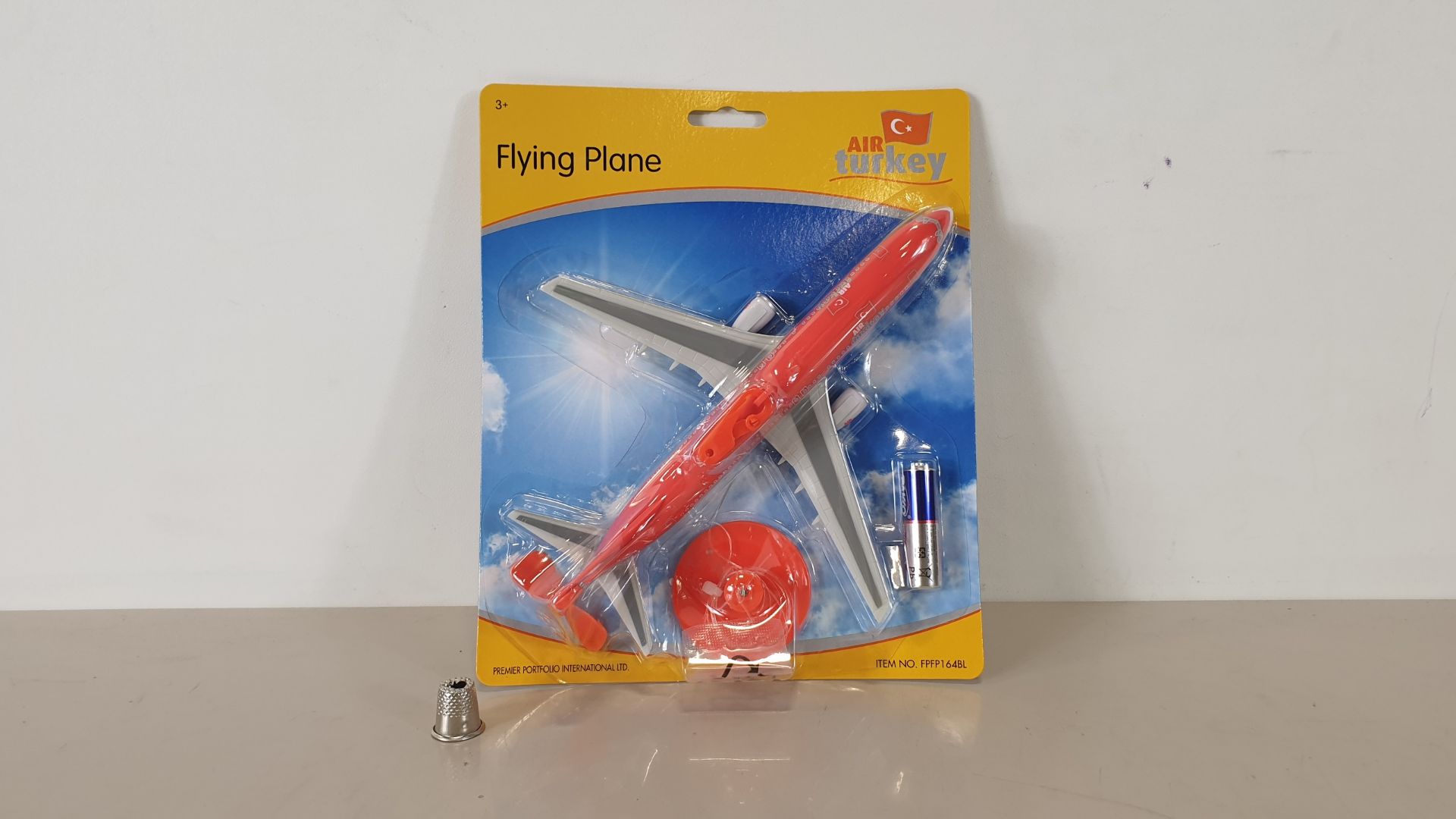 48 X BRAND NEW FLYING PLANE TOY - BATTERY IS INCLUDED - AIRTURKEY DESIGN (FPFP164BL) - IN 1 CARTON -