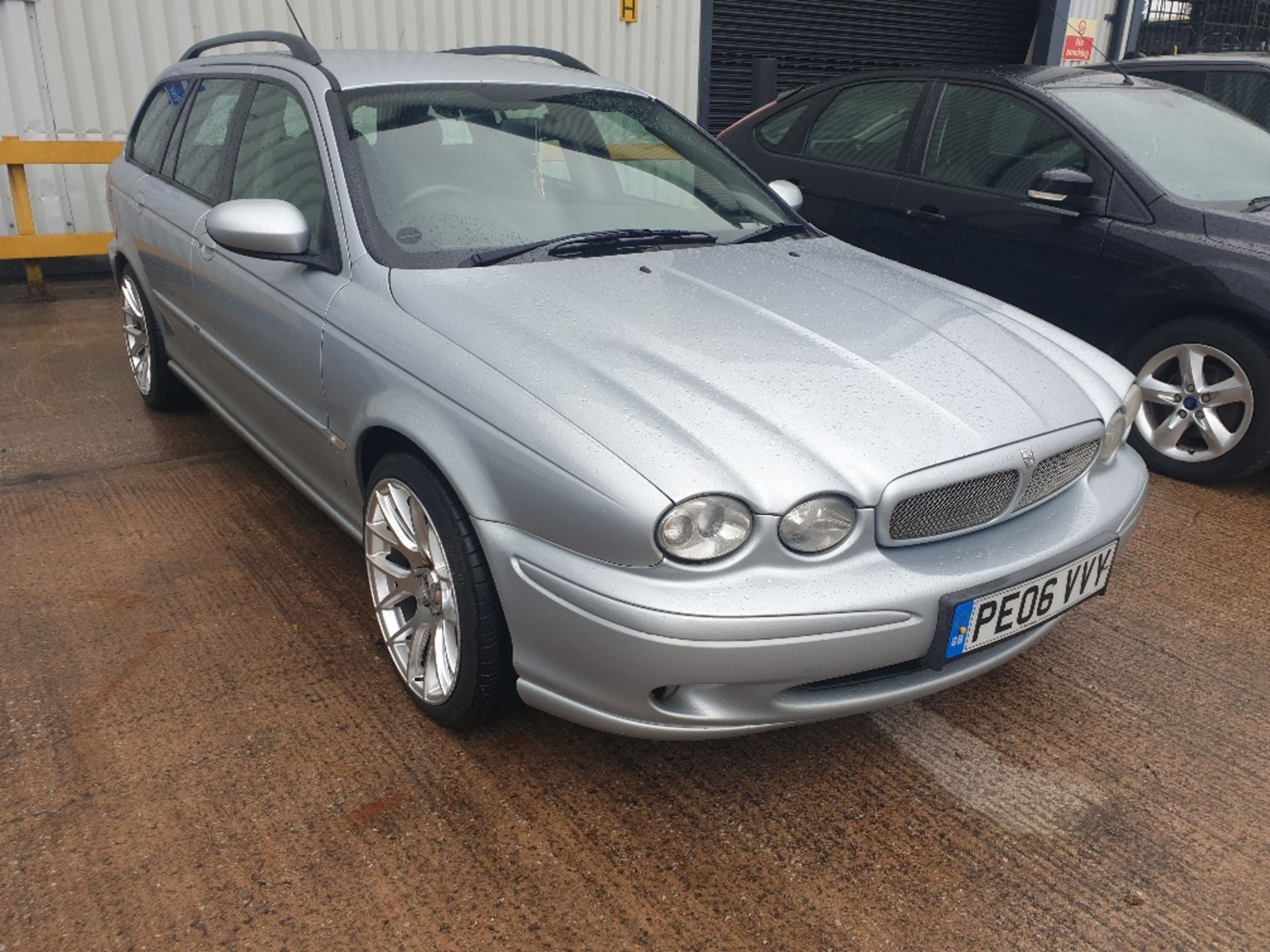 SILVER JAGUAR X - TYPE SPORT D. ( DIESEL ) Reg : PEO6 VVY Mileage : 138,904 Details: FIRST