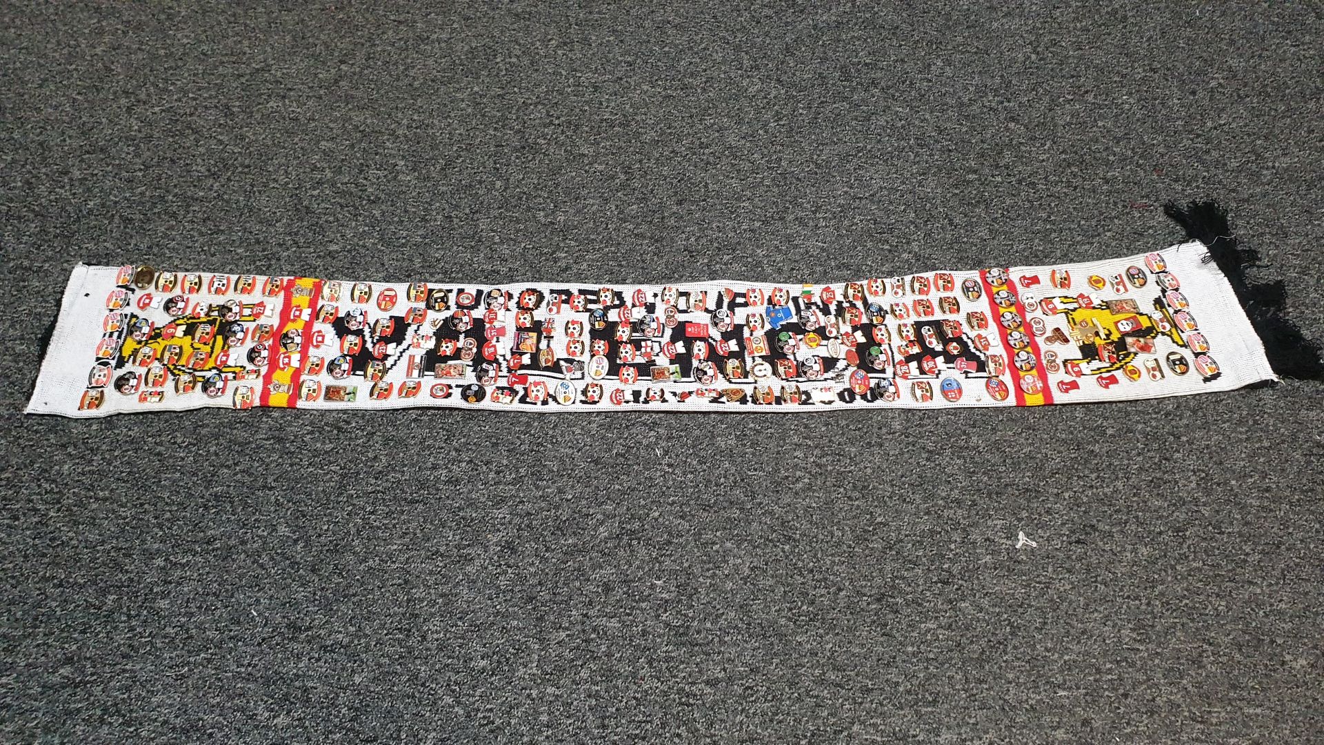 MANCHESTER UNITED SCARF CONTAINING APPROX 205 X PIN BADGES IE EUROPA LEAGUE FINAL WINNERS 2017, 1999
