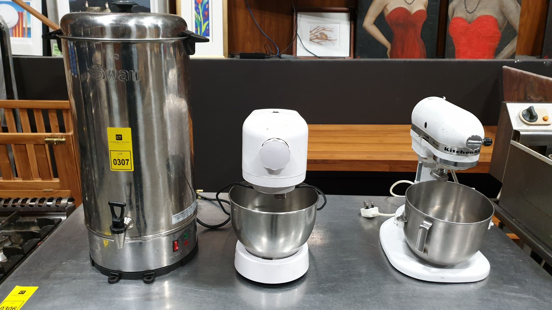 3 X ITEMS TO INCLUDE, 1 X (SWAN) HOT WATER DISPENSER, 1 X (KITCHEN AID) HEAVY DUTY PLANETARY
