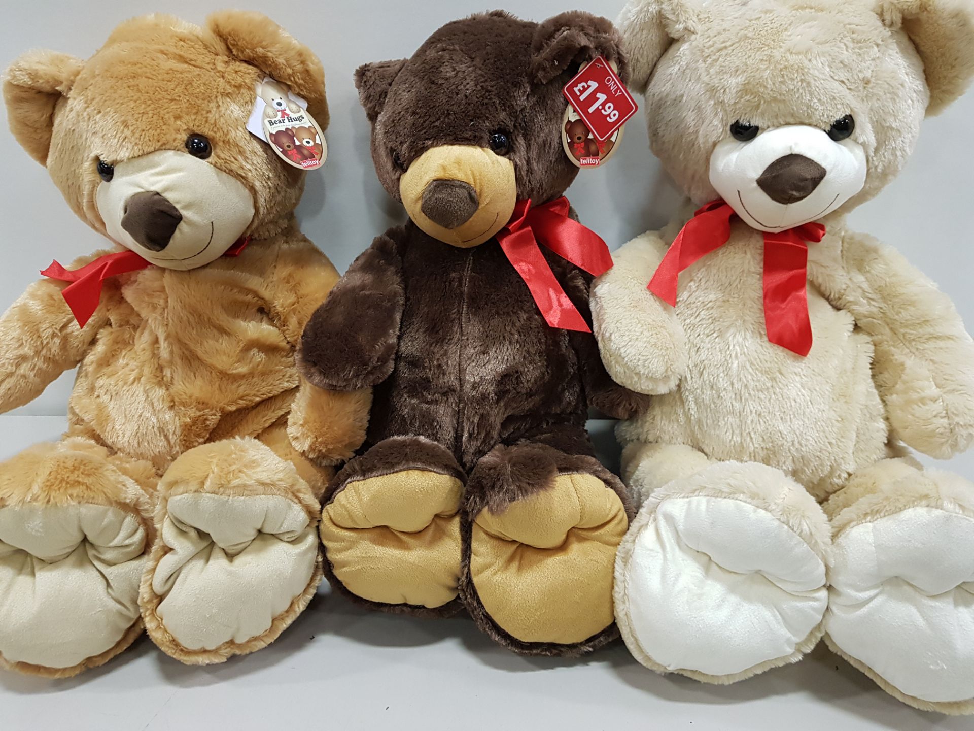 16 X BRAND NEW 100CM TELITOY BEAR HUGS SOFT TOYS IN BROWN AND WHITE RRP £11.99 CONTAINED IN 2