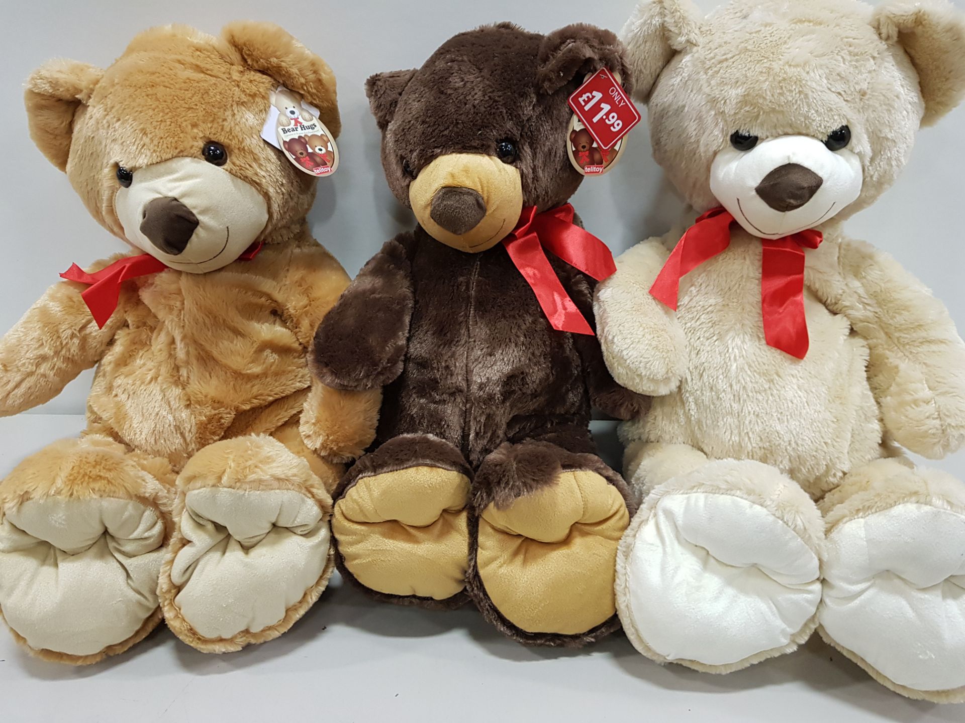 16 X BRAND NEW 100CM TELITOY BEAR HUGS SOFT TOYS IN BROWN AND WHITE RRP £11.99 CONTAINED IN 2