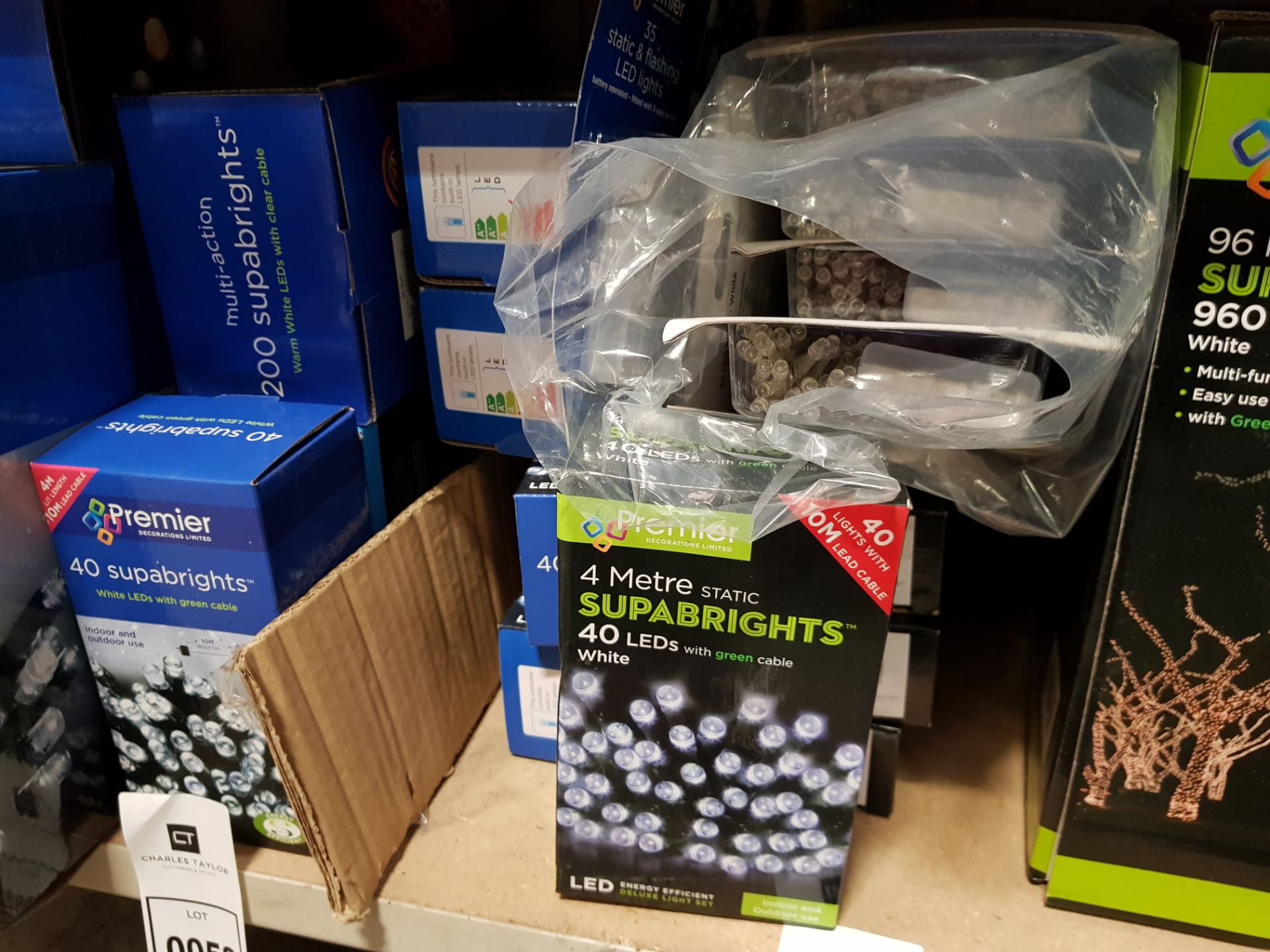 24 PIECE ASSORTED BRAND NEW PREMIER LIGHT LOT CONTAINING 5 X 288 LED MULTI ACTION SUPABRIGHTS, 4 X