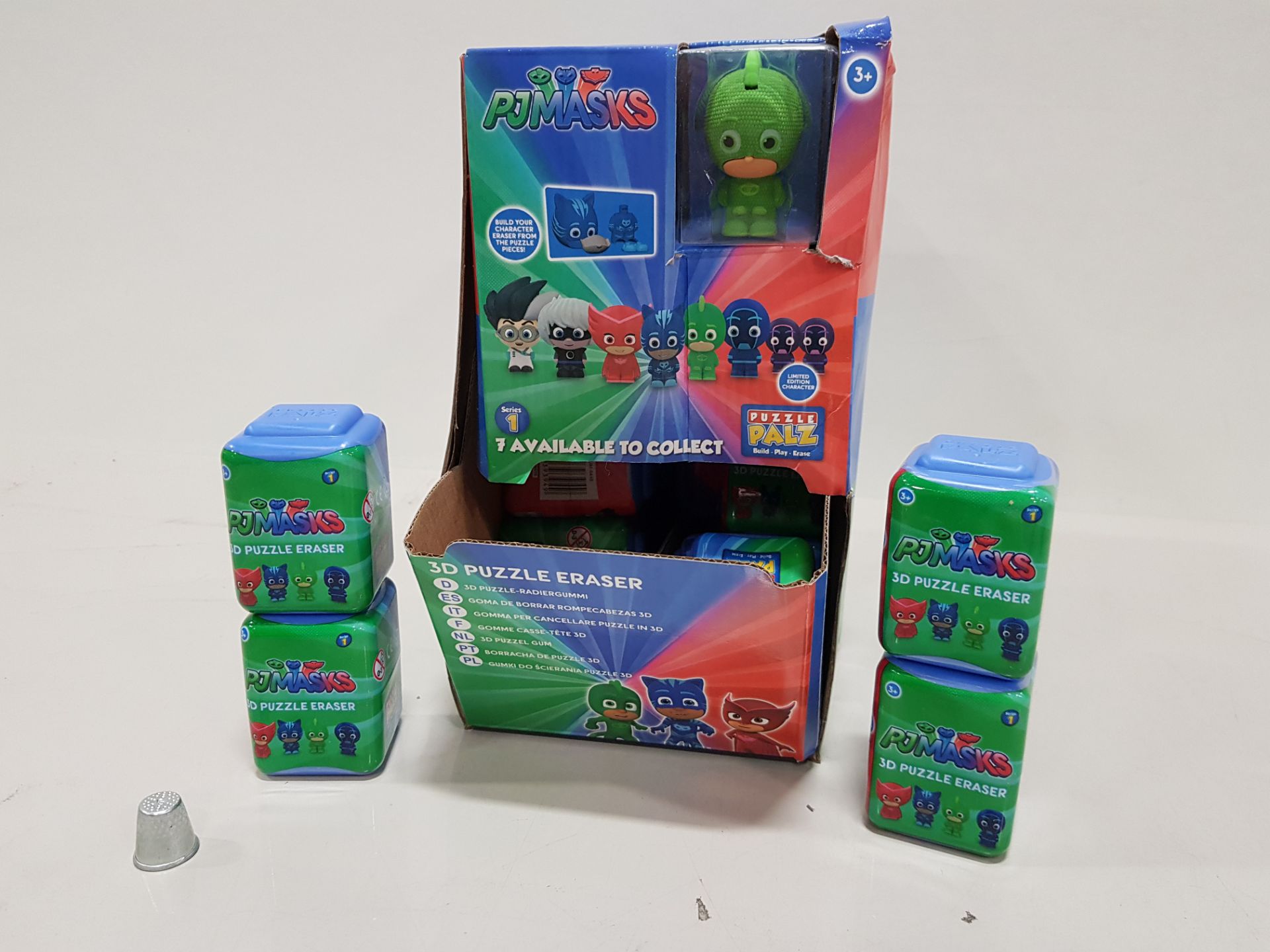 192 X BRAND NEW PJ MASKS GRAVITY FEED PUZZLE PALS PARAPALS INCLUDING OWLETTE, CATBOY AND GEKKO IN