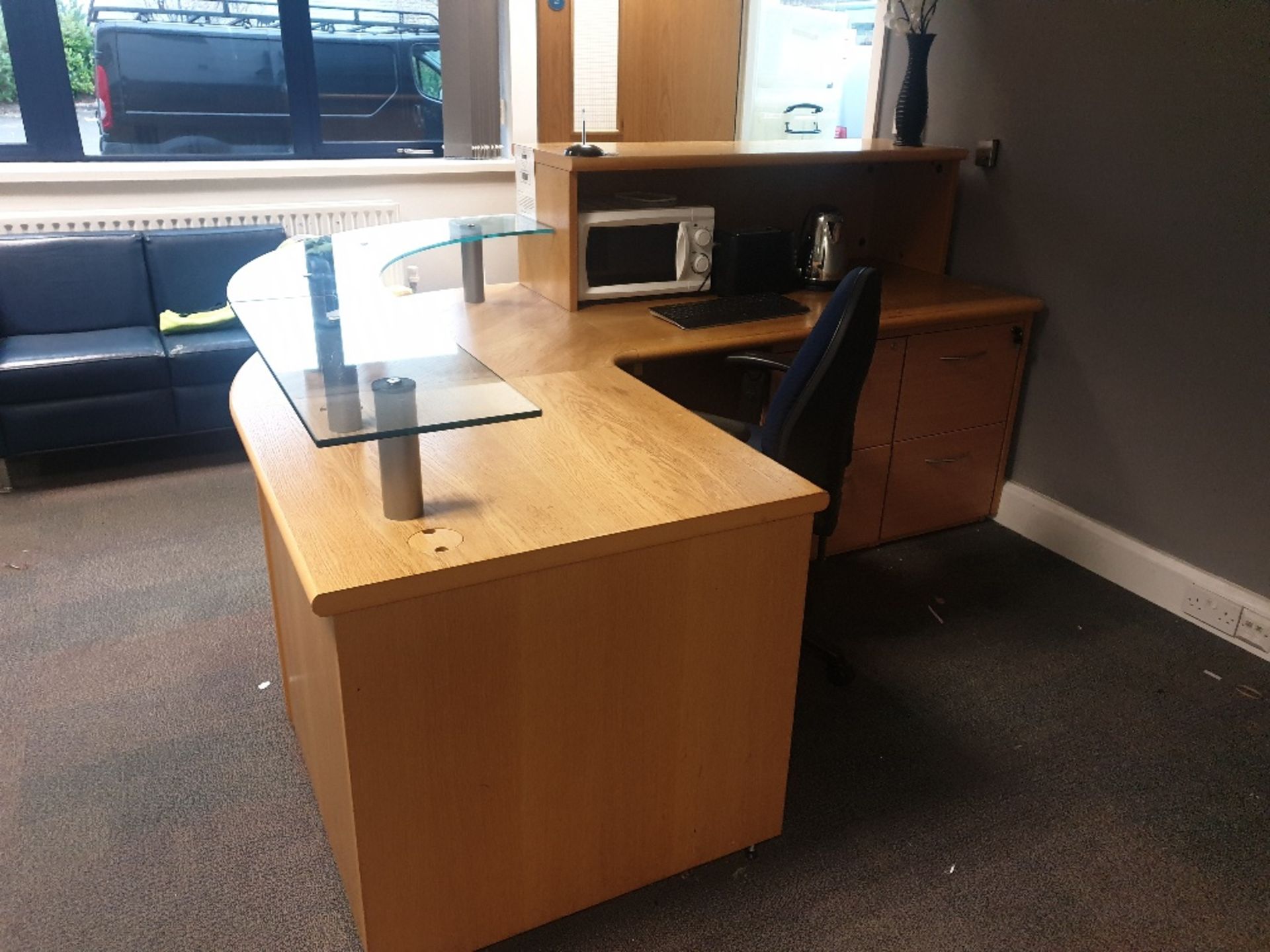 CURVED WOODEN RECEPTION DESK WITH GLASS SHELF AND 3 X 2 DRAWER PEDASTALS, DARK BLUE OFFICE CHAIR, - Image 2 of 3