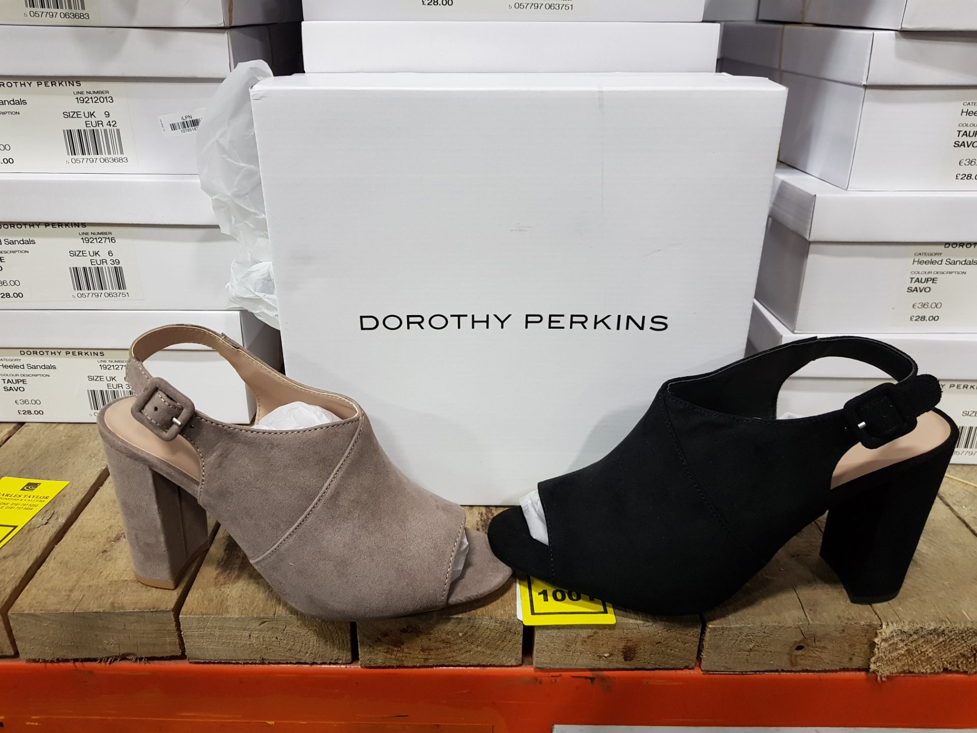 15 X BRAND NEW BOXED (DOROTHY PERKIN'S) WOMEN'S SHOES IN VARIOUS STYLES/SIZES RRP FROM £28.OO - £