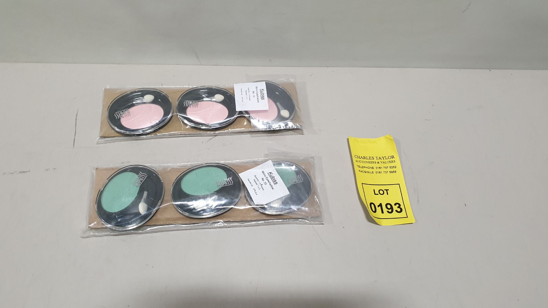 APPROX 432 X VARIOUS KUBISS COSMETICS CONTAINING KUBISS MONO EYESHADOW NO. 19 AND MONO EYESHADOW NO.