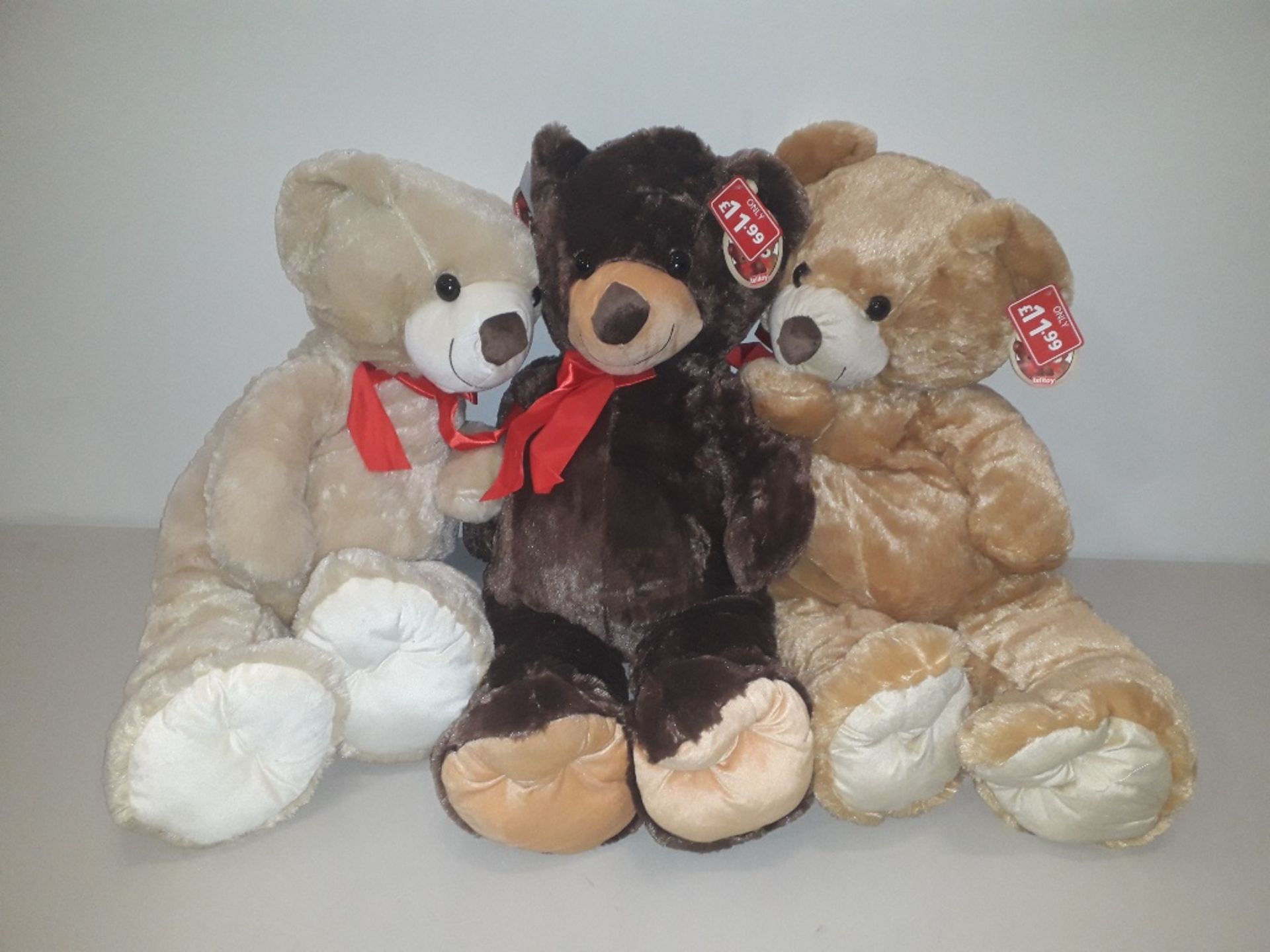 16 X BRAND NEW LARGE TELITOY BEAR HUGS TEDDIES IN 3 ASSORTED COLOURS IE TAN,BROWN AND CREAM - IN 2