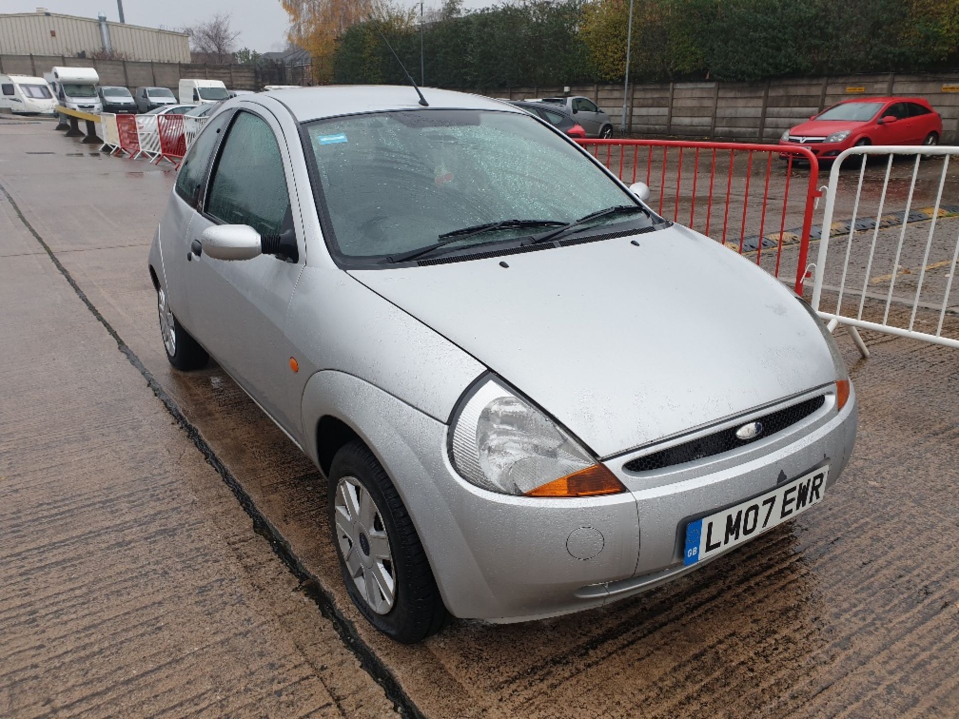 SILVER FORD KA STYLE. Reg : LM07EWR Mileage : 93,510 Details: FIRST REGISTERED 28/6/2007 1297CC