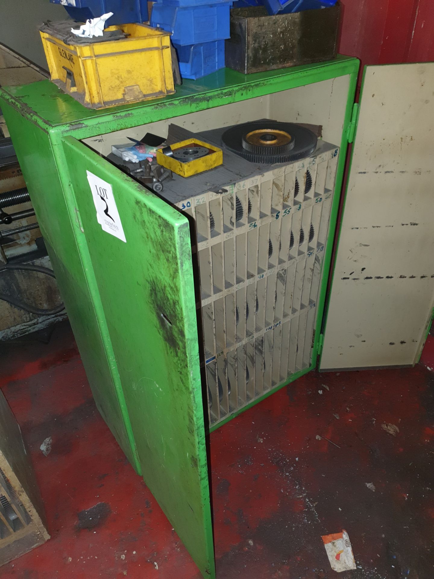 WMW Niles Relieving lathe with grinding head , various attachments and dust collector. Serial No. - Image 3 of 4