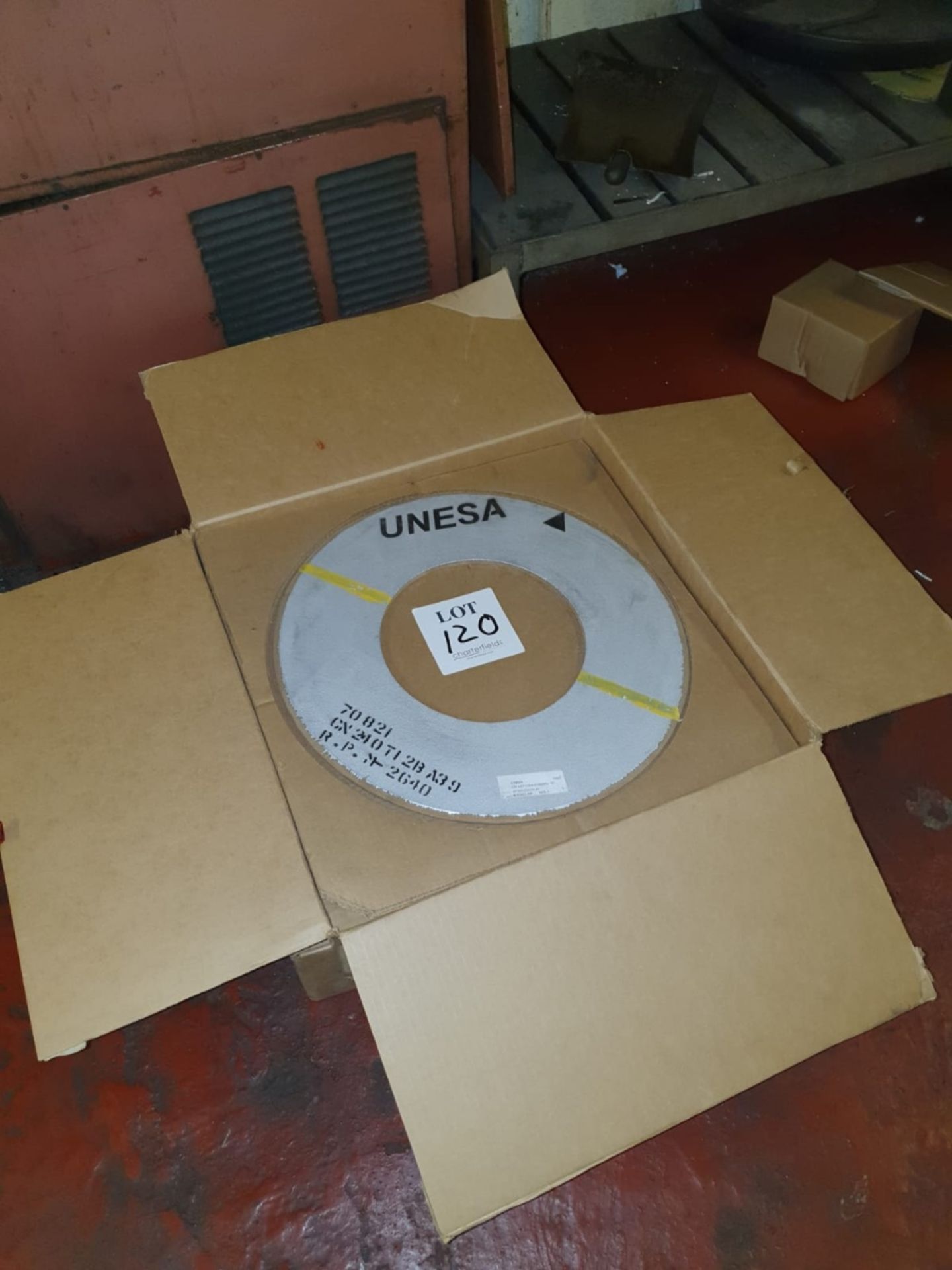 4 - Unesa grinding wheels. Size 457 x 9.53 x 228.60mm
