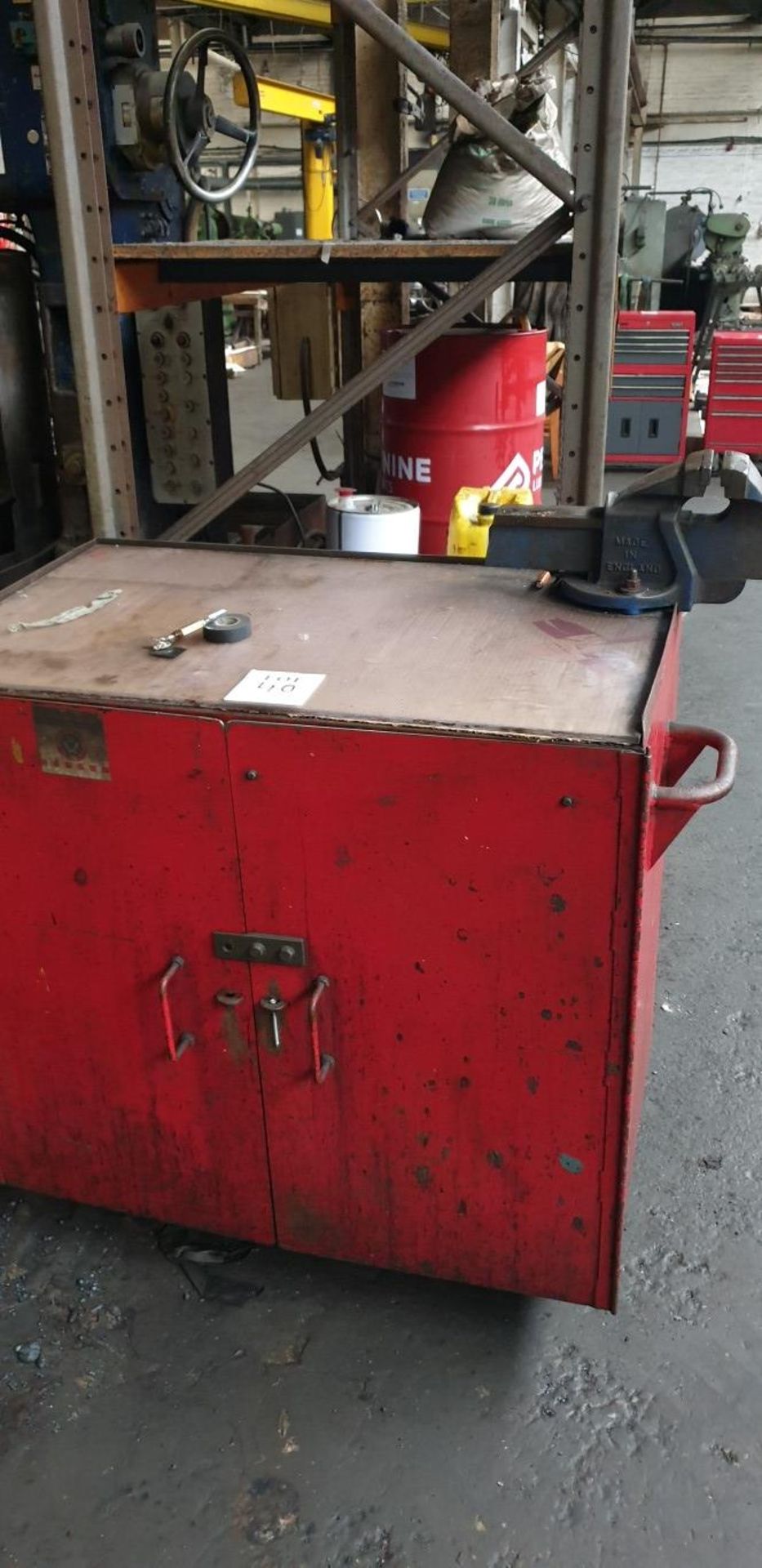 Mobile double door tool cabinet and Record No.5 engineers vice