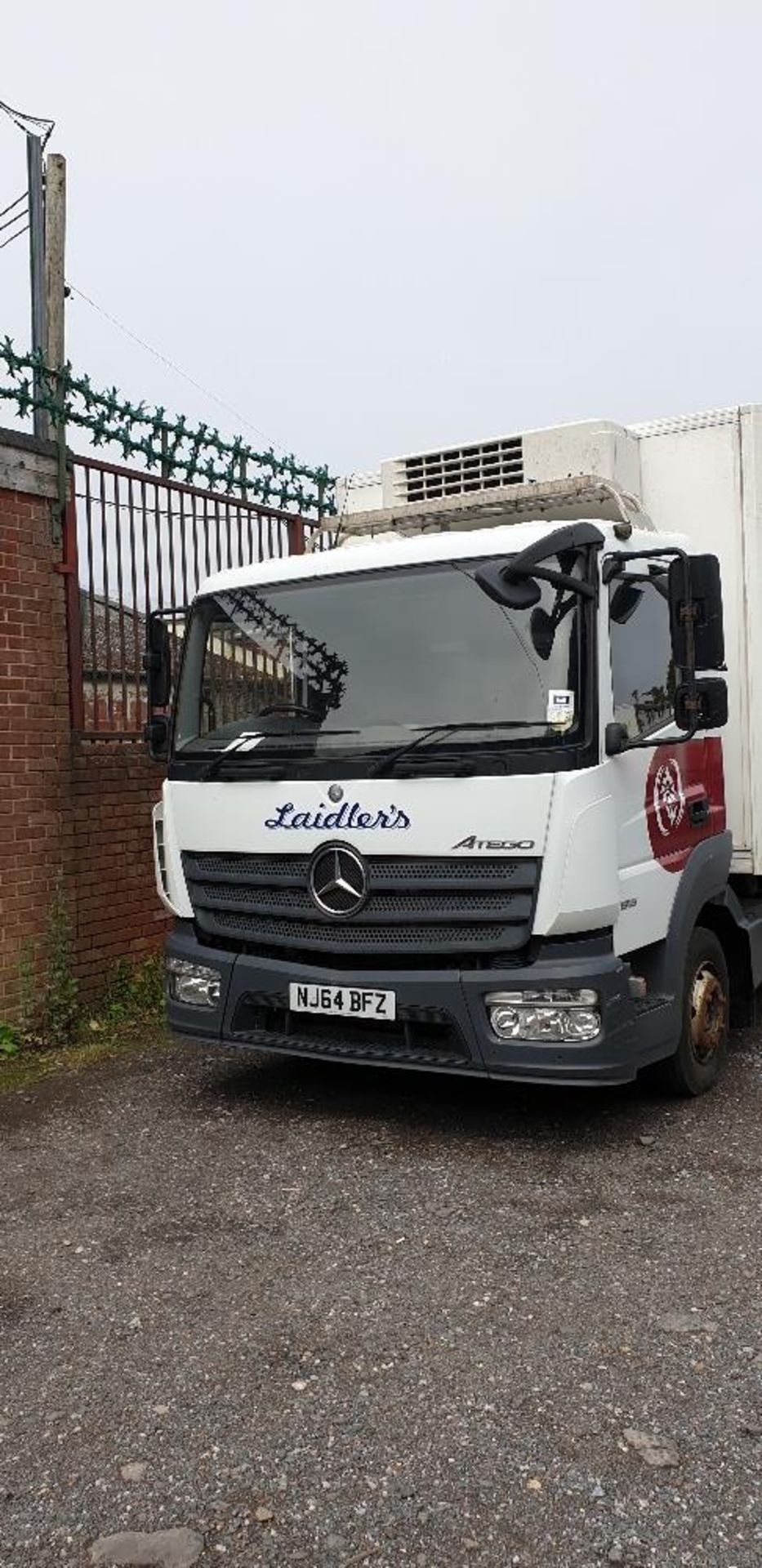 Mercedes Atego 816 7.5 tonne twin axle automatic temperature controlled box van with bifold double - Image 2 of 4