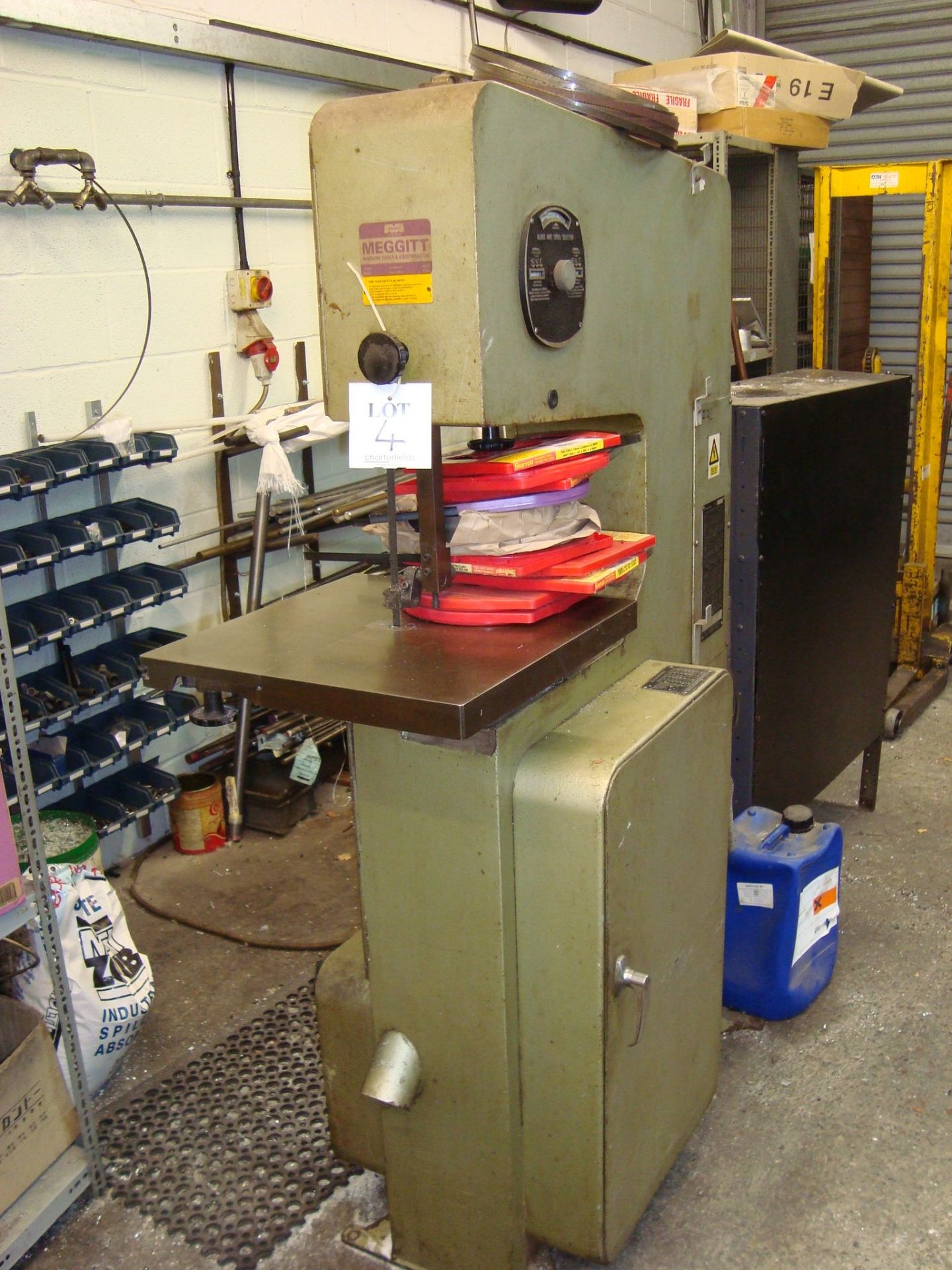 A Startrite 18-V-10 vertical bandsawing machine Serial number 108304 with BSO-16 blade welding - Image 2 of 2