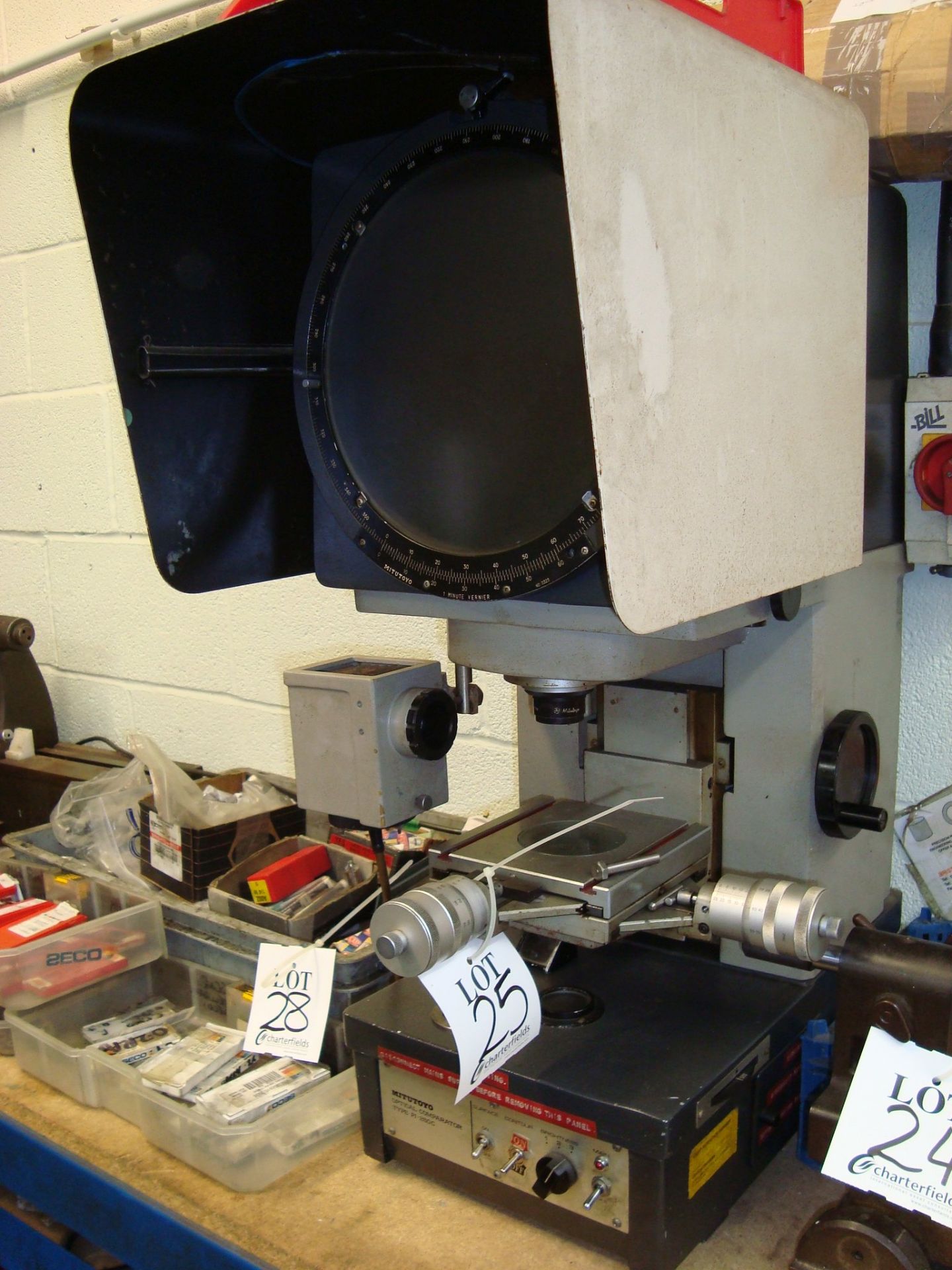 A Mitutoyo PJ-250C optical comparator