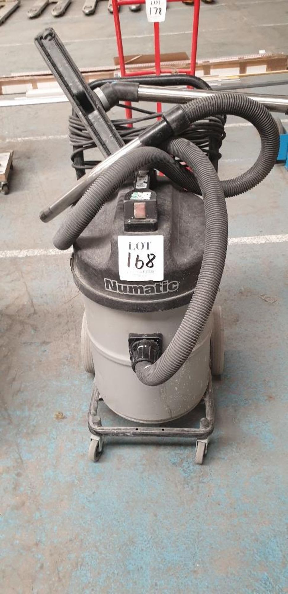 Numatic MTD 750-2 vacuum cleaner
