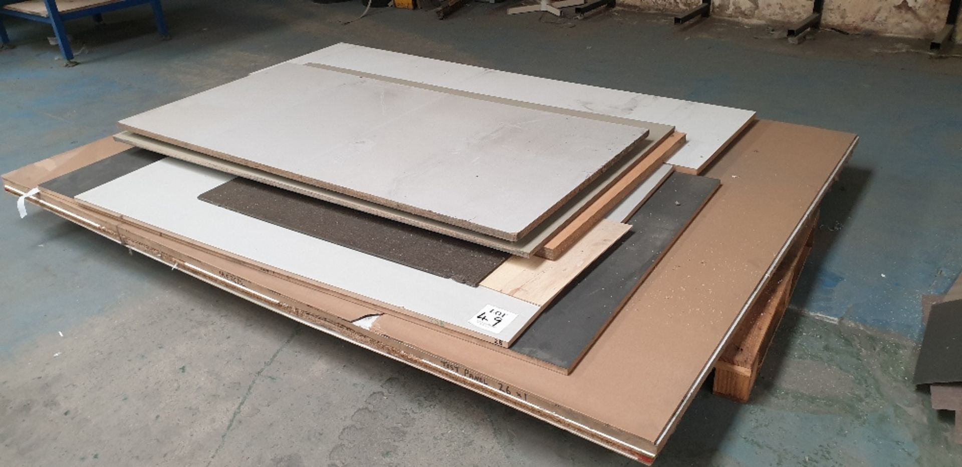 Pallet of various size chipboard and MDF