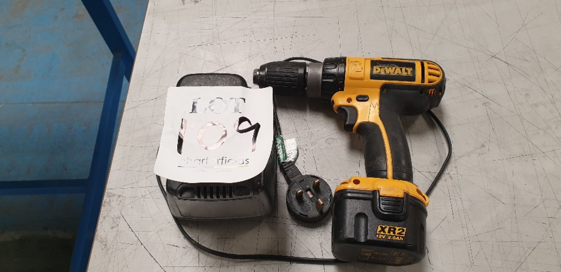 Dewalt DC745 battery drill with charger