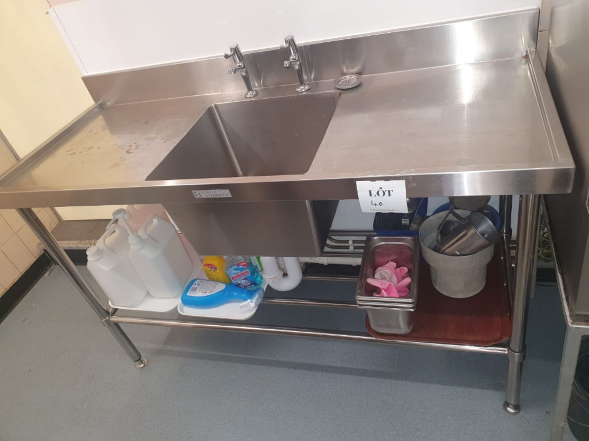 Simply stainless steel sink unit