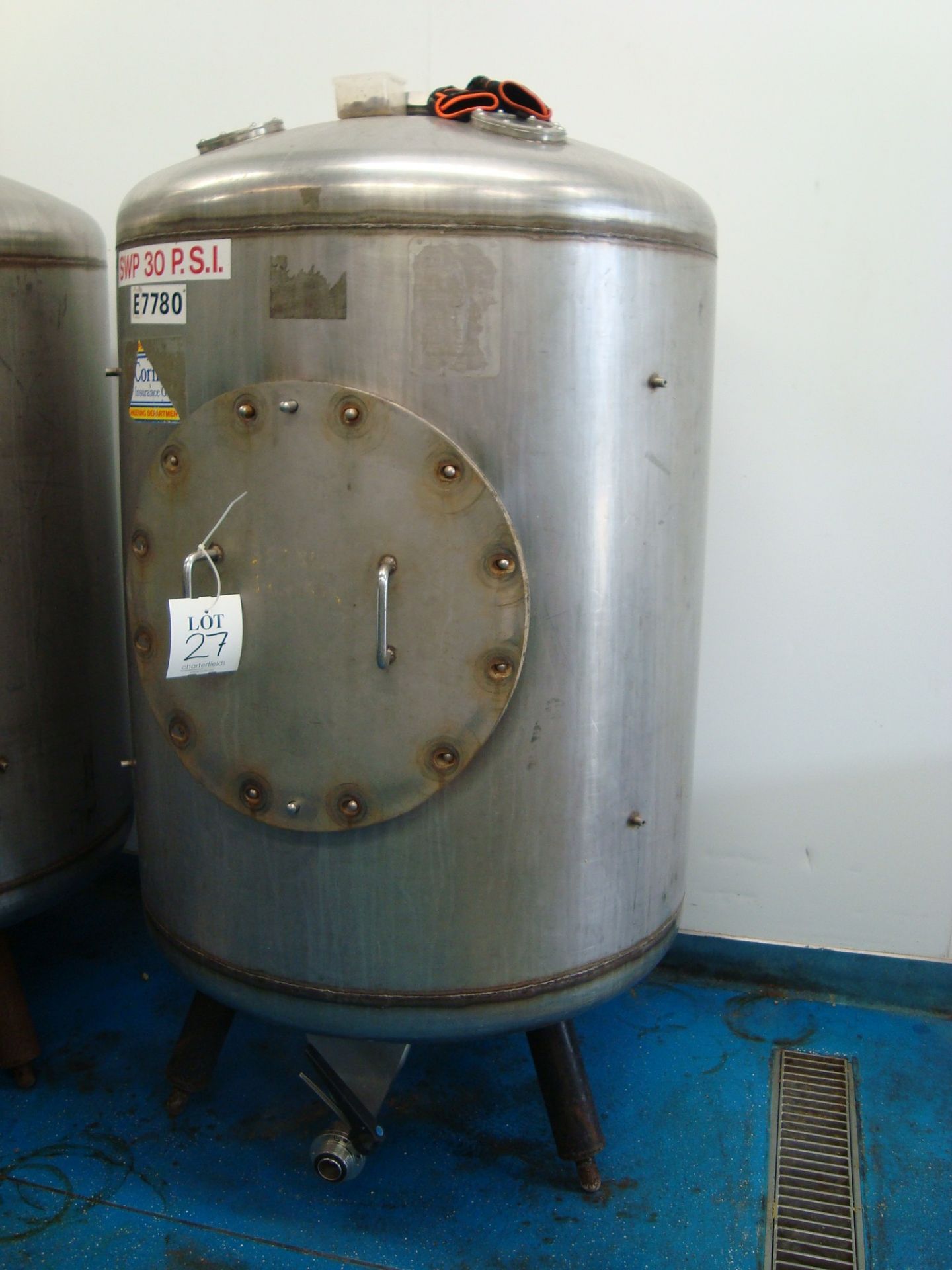 A Porter Lancastrian 825 litre (5 brewers barrel) conditioning tank with 1.5 inch RJT valves and