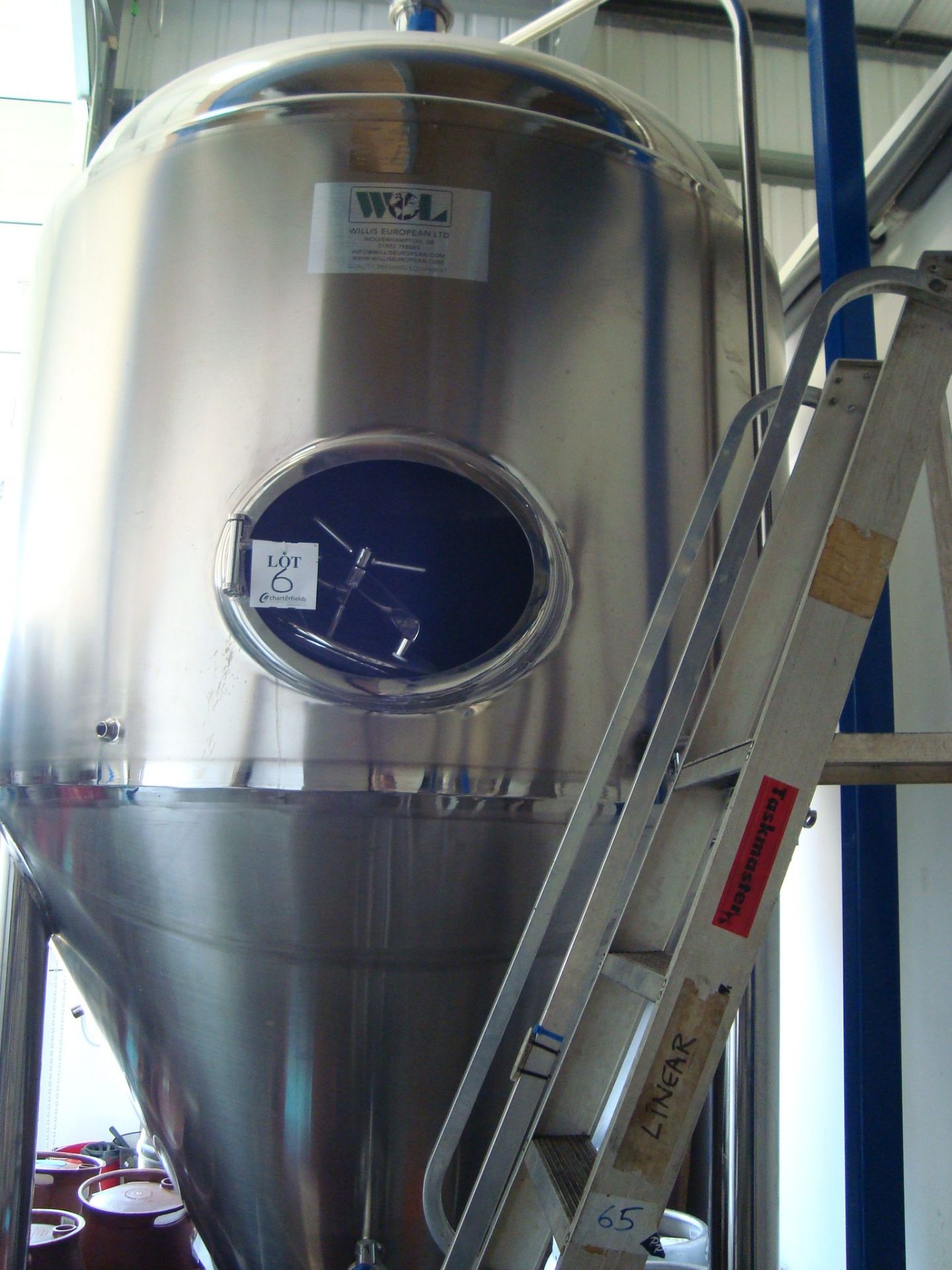 A Kunbo 4,000 litre stainless steel cylindro-conical fermenting vessel with cooling jackets, racking - Image 3 of 3