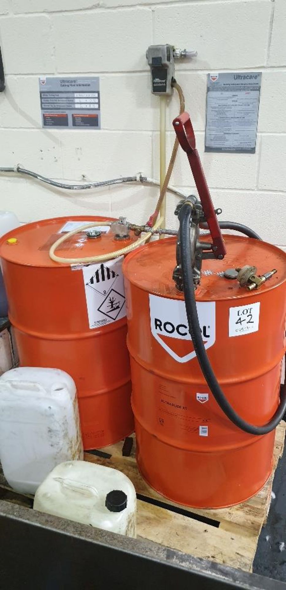200L drum of Rocol Ultraglide x 5 with manual drum pump