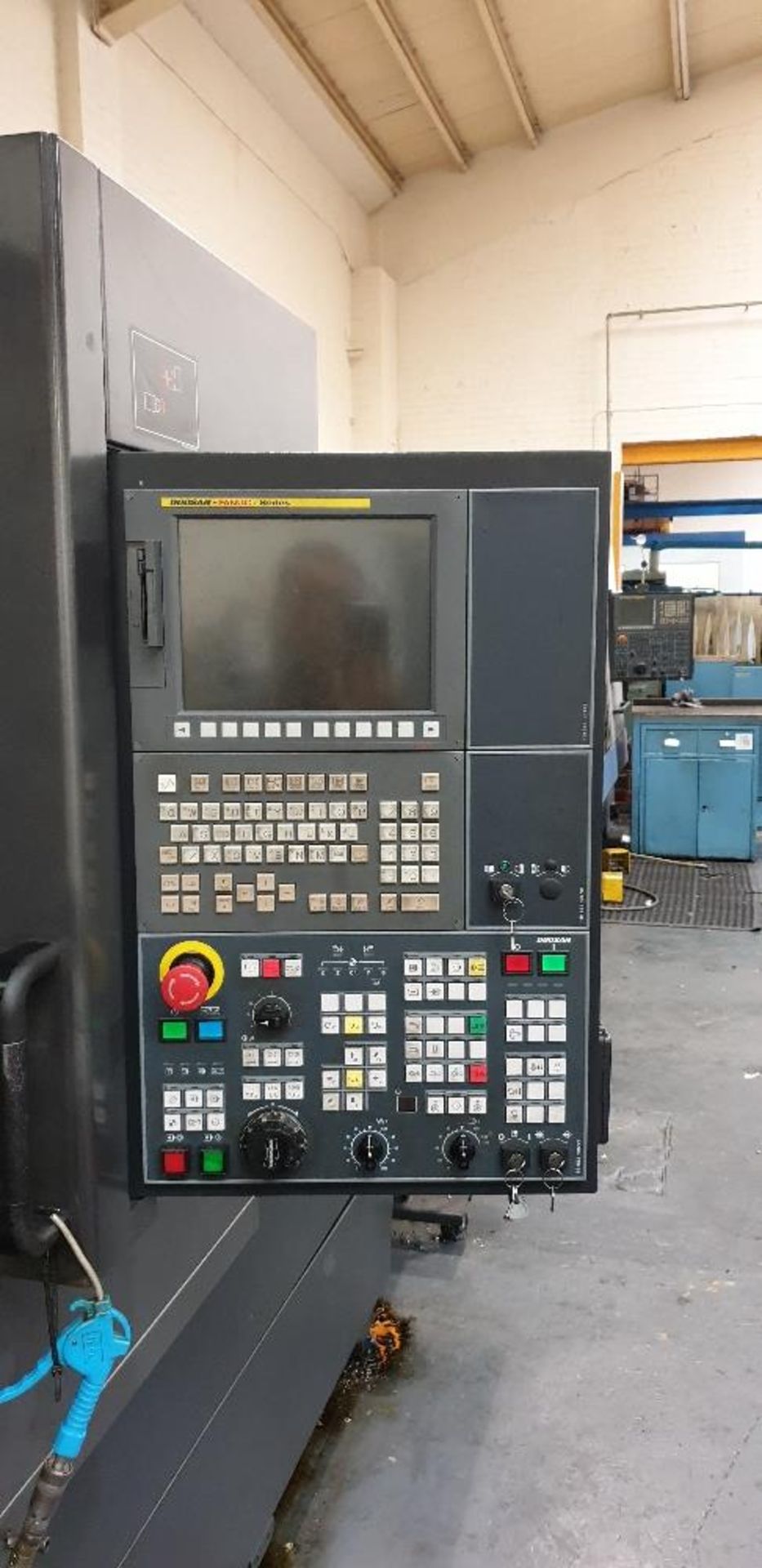 Doosan Puma 3100LY CNC lathe. Serial No. ML0118-000135. YOM 2014 with 12 position tool holder and - Image 3 of 4