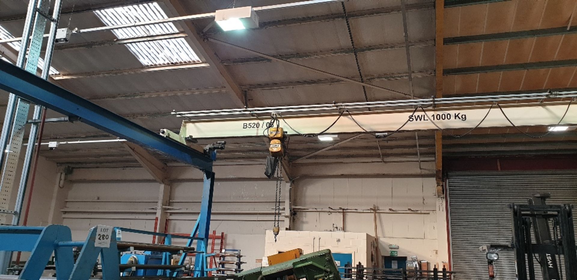 Brady free standing pendant controlled north, east, south, west overhead travelling crane with