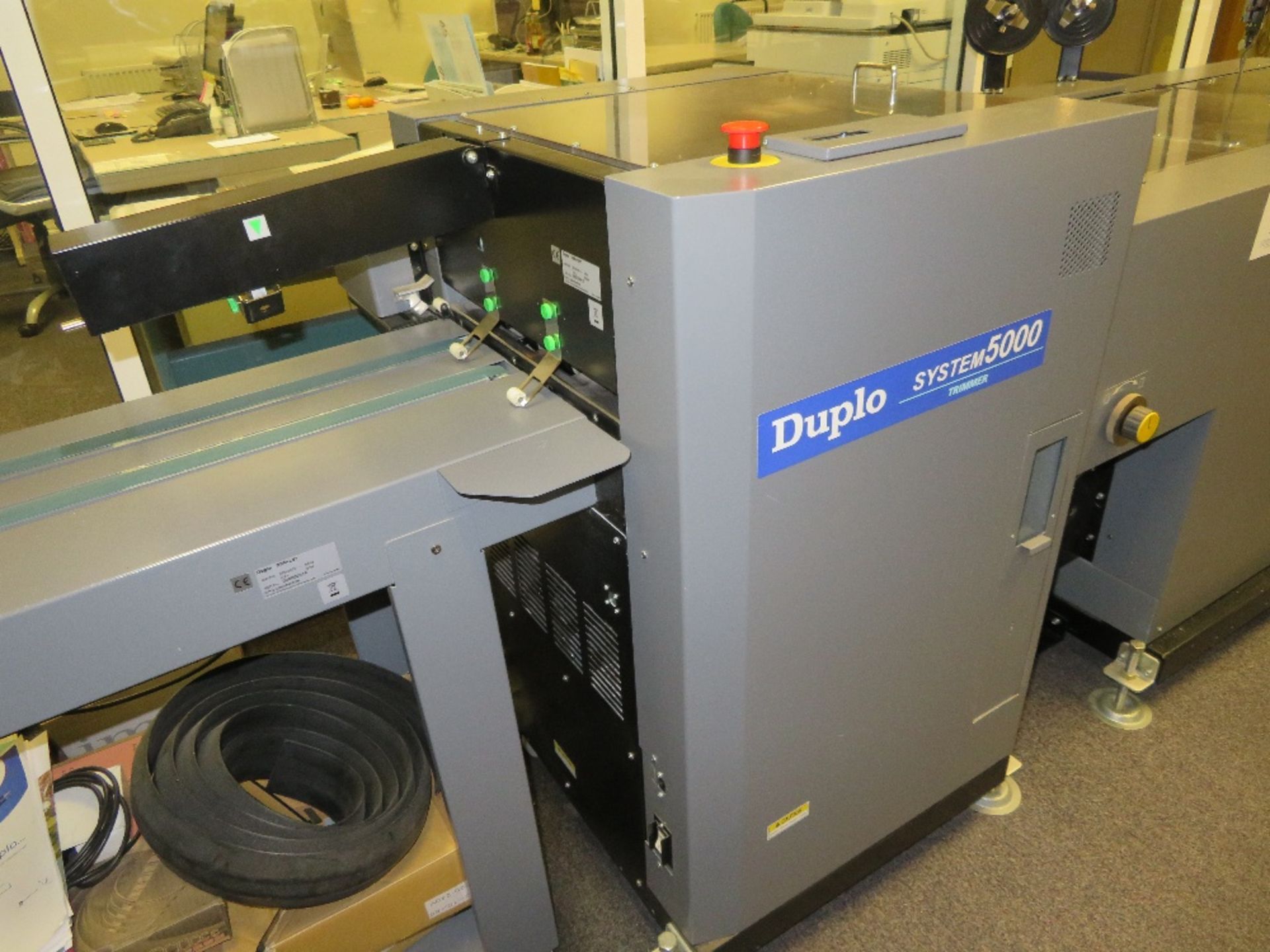 Duplo System 5000 Booklet Making Line, Serial Number 080800341 (December 2008) Comprising: DBM-500 - Image 9 of 18