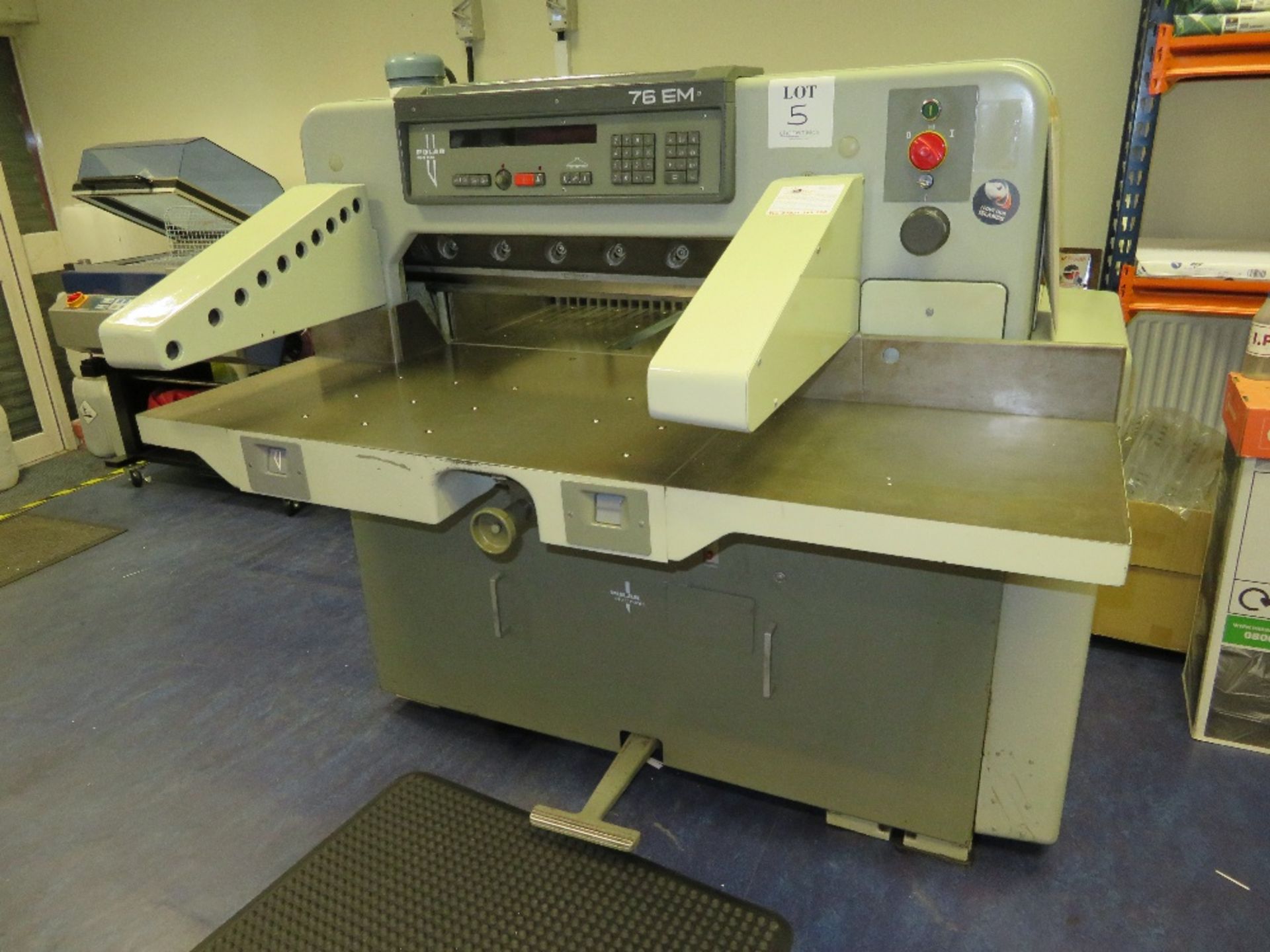 Polar Mohr 76 EM Paper Guillotine, Serial Number 5661976 with Light Guards and 4x Spare Blades