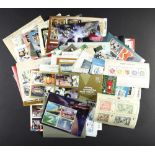 GB.ELIZABETH II MINIATURE SHEET COLLECTION. 93 different sheets ranging from early to more recent.