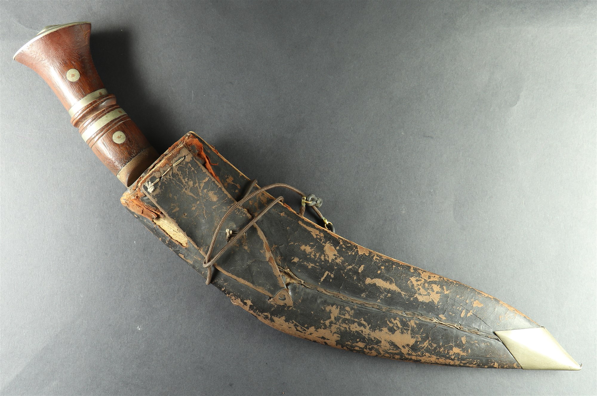 KUKRI KNIFE with damaged scabbard. British Army, circa 1945..