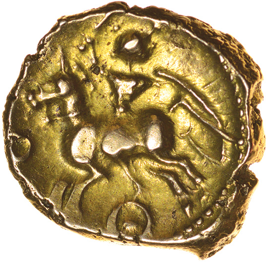 Tasciovanos Tascio Ricon with Dotted O. c.20BC-AD10. Celtic gold stater. 17-19mm. 5.41g. - Image 2 of 2