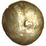 Snettisham. Fewer Pellets Type. c.50-40 BC. Celtic gold stater. 15-17mm. 5.61g.