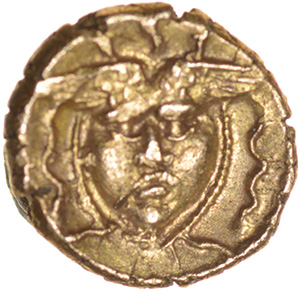 Tincomarus Medusa. Sills class 4, dies 12/12. c.25BC-AD10. Celtic gold quarter stater. 10mm. 1.20g. - Image 2 of 2