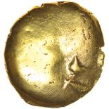 Late Whaddon Chase. Anglian Type with Beaded Sun-Ring. c.55-45 BC. Celtic gold stater. 16mm. 5.59g.