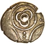 Freckenham Flower. Daisy Wheel Type. c.30-10 BC. Celtic gold stater. 18mm. 5.54g.