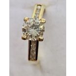 AMAZING DIAMOND RING, CENTRE DIAMOND APPROX 1.00ct