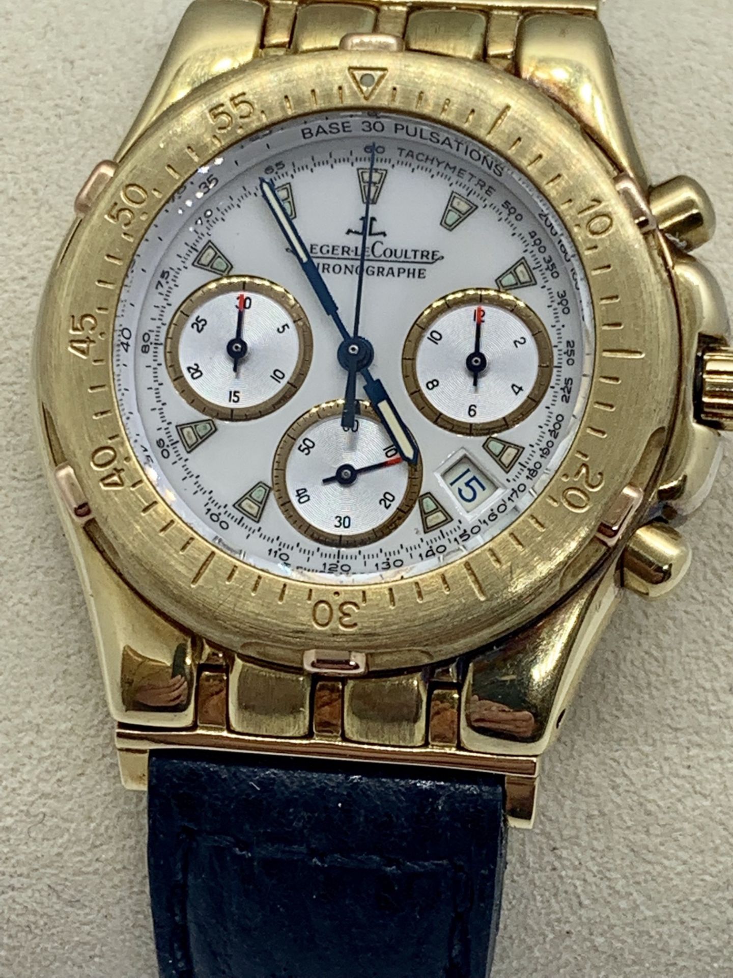 JAEGER LECOULTRE CHRONOGRAPH YELLOW GOLD WATCH - Image 3 of 6