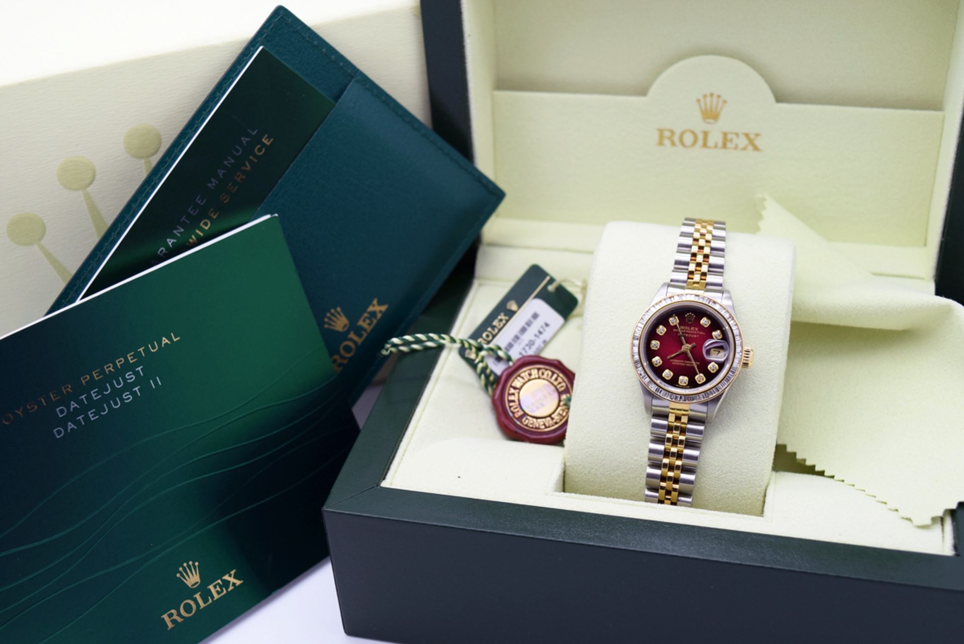 *STUNNING* ROLEX DATEJUST 18K GOLD & STAINLESS STEEL - BAGUETTE DIAMOND BEZEL AND DIAMOND DIAL - Image 5 of 11