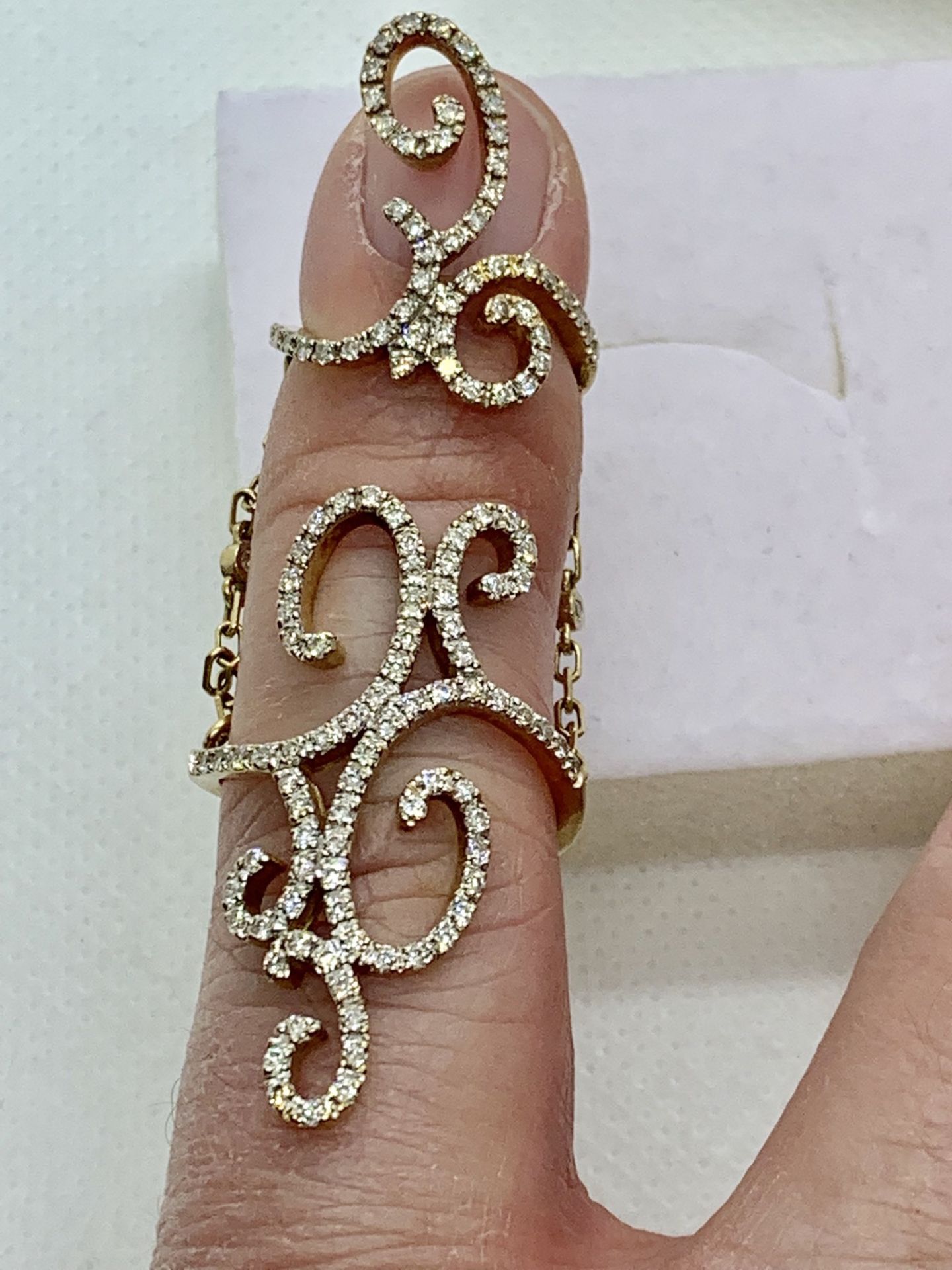 UNUSUAL 14ct GOLD DIAMOND SWIRL 2 PART RING