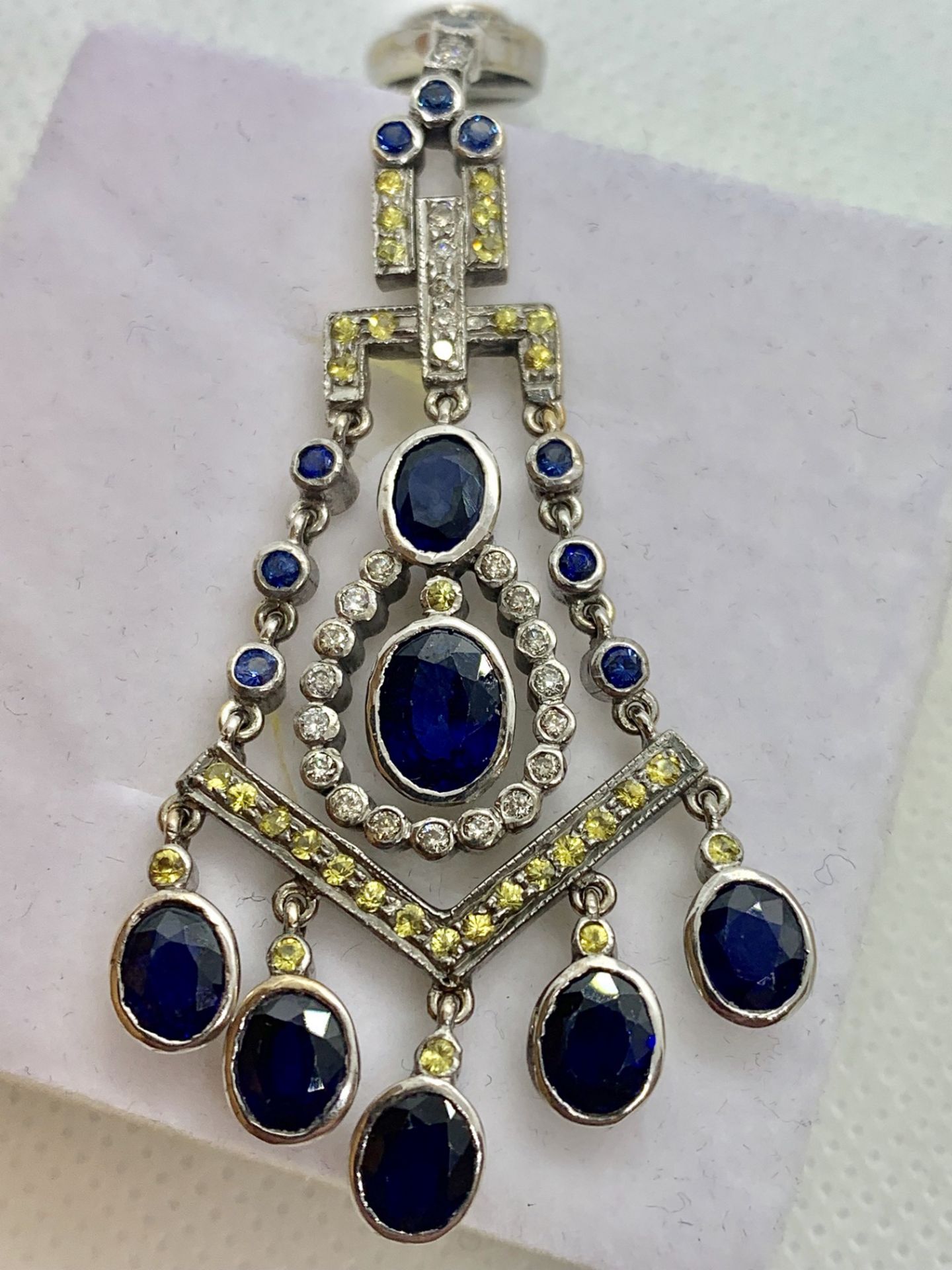 SPECTACULAR VINTAGE SAPPHIRE CHANDELIER EARRINGS - WHITE METAL - Image 7 of 8